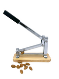 pelamatic - Pugno Universale Manuale | Ferro Zincato Durevole | Veloce ed Efficiente | Portatile e Compatto | Regolabile per Frutta Secca, Ferro, Marrone